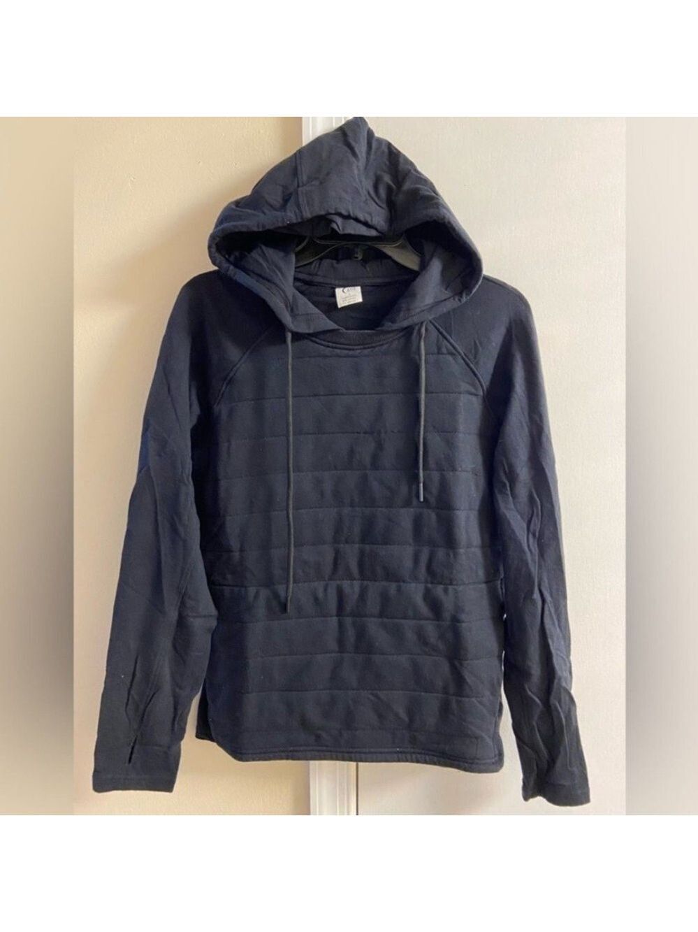 ZYIA Active Black Hoodie quilted Small